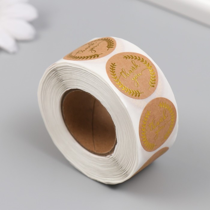 Наклейка бумага Наклейка бумага "Крафт. Спасибо. Веточки" с золотинкой d=2,5 см 500 шт в рулоне 3х6,5х6,5 см 96839