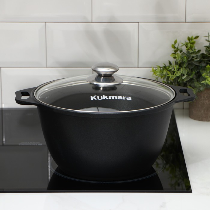 Кастрюля «Традиция», 4 л, 32×26.5×14.3 см, антипригарное покрытие, цвет чёрный Кастрюля «Традиция», 4 л, 32×26.5×14.3 см, антипригарное покрытие, цвет чёрный