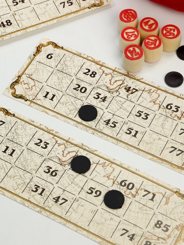 Русское лото настольная игра  Русское лото настольная игра "Матрешка", бочонок 2.7 х 2.1 см, 24 карточки 21.4 х 7.9 см