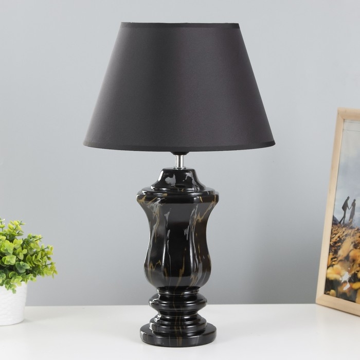 Настольная лампа Настольная лампа "Лунет" Е27 40Вт черный 28х28х45 см RISALUX