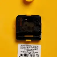 Часы настенные, серия: Классика, d=24 см, плавный ход, жёлтый обод