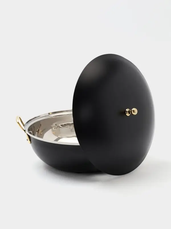 Блюдо глубокое с крышкой &laquo;Чёрный жемчуг&raquo;, 26.5&times;24.5&times;14 см, нержавеющая сталь, чёрное