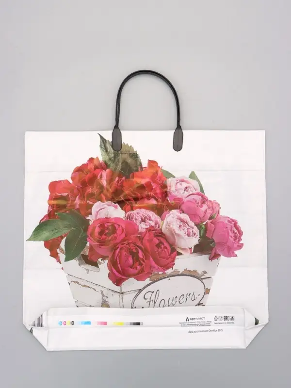 Пакет "Цветы ассорти", полиэтиленовый с пластиковой ручкой, 38 х 34 + 3 см, 90 мкм