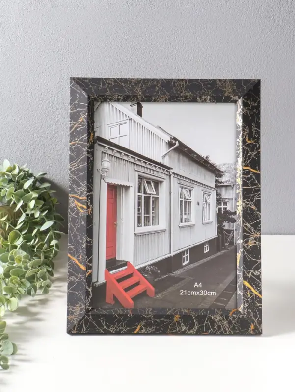 Фоторамка пластик формат А4 см "Гедеон" чёрный с золотом 36х27х2 см