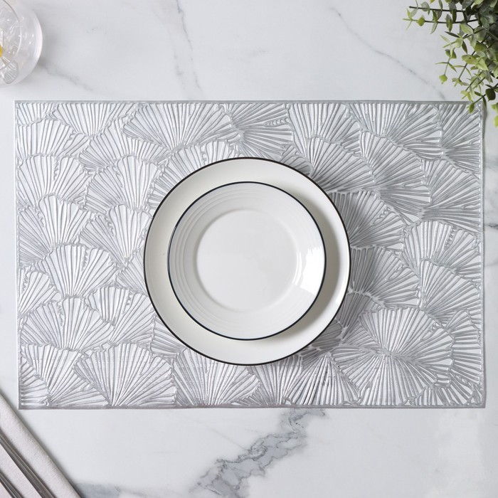 Салфетки сервировочные на стол Доляна «Веер», 4 шт, 30×45 см, цвет серебряный