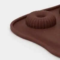 Форма для конфет и шоколада Доляна &laquo;Колечко.Риб&raquo;, силикон, 21&times;10.5&times;1.8 см, 11 ячеек, коричневая