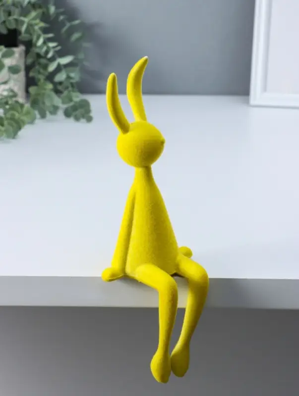 Сувенир пластик на полку "Зайчик" жёлтый 9х10х28 см