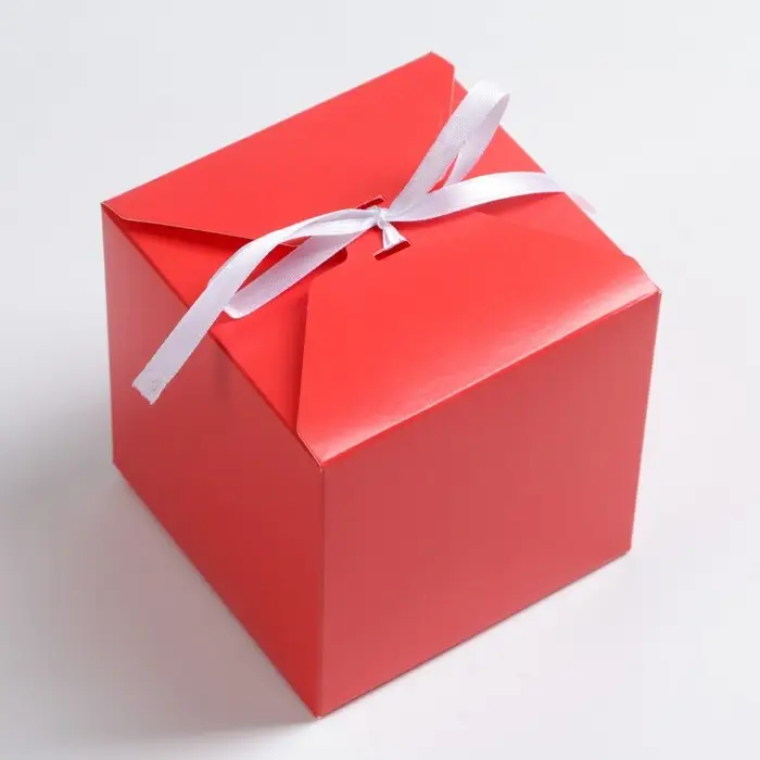Коробка складная красная, 10 х 10 х 10 см Коробка складная красная, 10 х 10 х 10 см