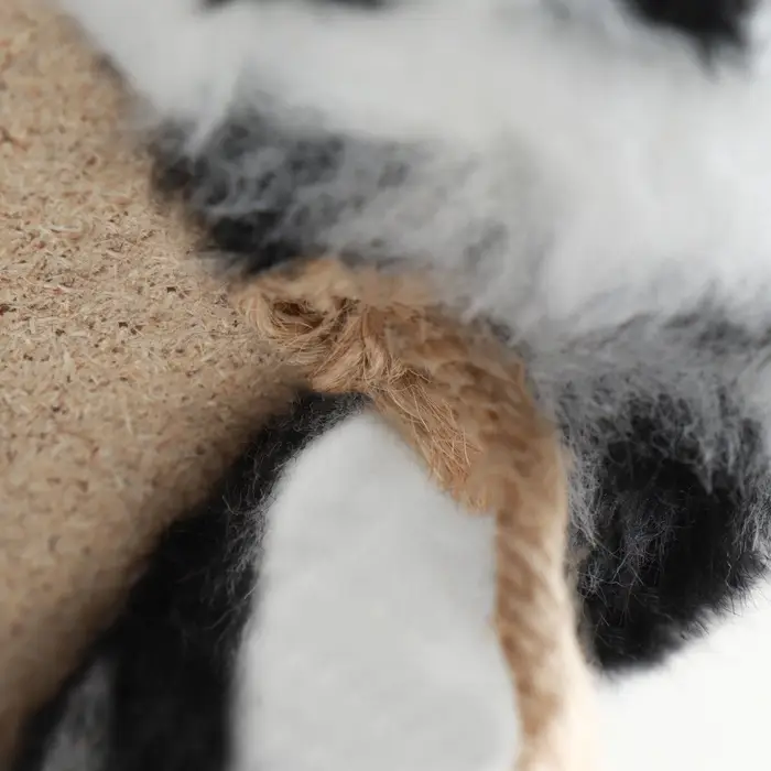 Домик для кошек с когтеточкой, 35&times;45&times;75 см, квадратный, 3х-этажный, ковролин, белый, чёрный