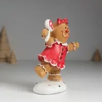 Фигурка полистоун &laquo;Пряничка в красном платье, с леденцом&raquo;, 10&times;5&times;14 см