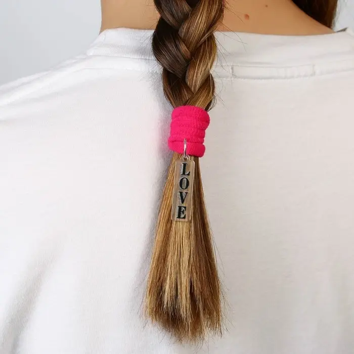 Резинка для волос «Love» с акриловым доп.элементом