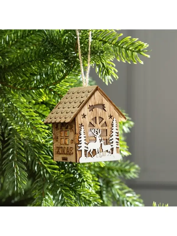 Ёлочная игрушка &laquo;Домик с оленями&raquo;, 8&times;7&times;5.5 см, от батареек, свечение тёплое белое