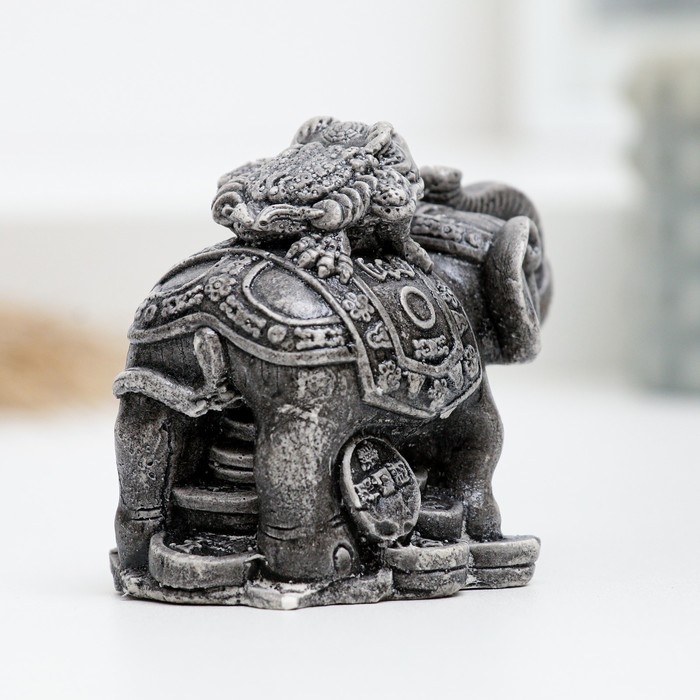 Фигура Фигура "Слон на деньгах" под камень, 7,5х4,5х6см