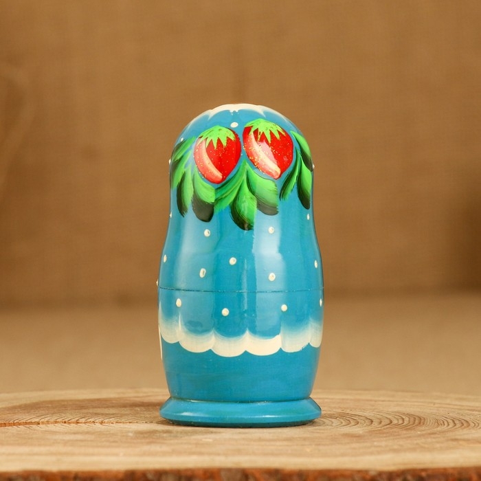 Матрёшка «Земляничка», голубое платье, 3 кукольная, 10-12 см Матрёшка «Земляничка», голубое платье, 3 кукольная, 10-12 см