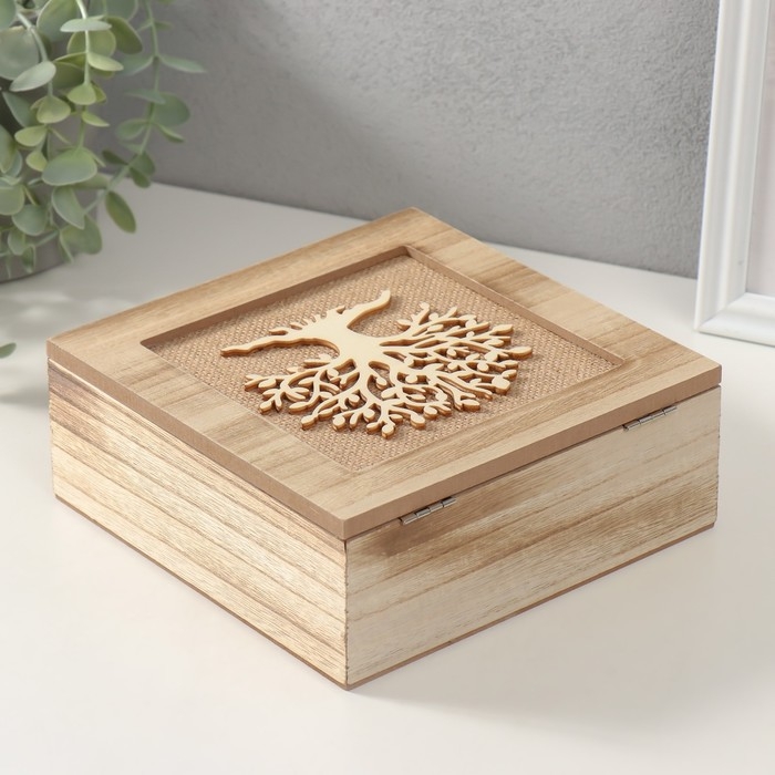 Шкатулка дерево с делениями  Шкатулка дерево с делениями "Древо жизни" мешковина 18х18х7 см