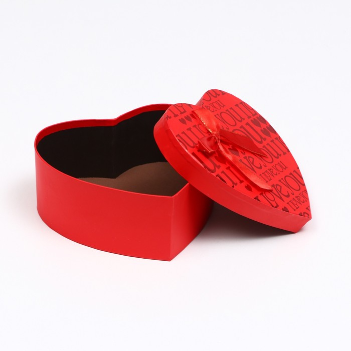 Набор коробок 3 в 1 сердца, красный, I Love You, 21 х 19 х 9 - 15.5 х 14 х 6 см Набор коробок 3 в 1 сердца, красный, I Love You, 21 х 19 х 9 - 15.5 х 14 х 6 см