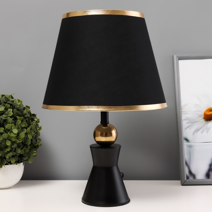 Настольная лампа Настольная лампа "Анси" Е27 40Вт черно-золотой 23х23х40 см