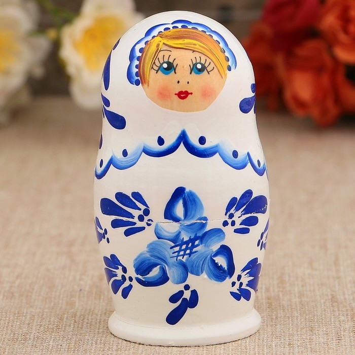 Матрёшка «Гжель», белое платье, 5 кукольная, 10 см Матрёшка «Гжель», белое платье, 5 кукольная, 10 см