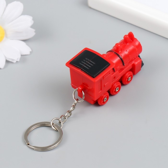 Фонарик кричалка на кольце  Фонарик кричалка на кольце "Паровозик"  2,5х5,8х3,3 см