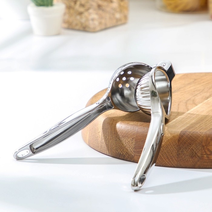 Соковыжималка ручная Steel, нержавеющая сталь, цвет хромированный Соковыжималка ручная Steel, нержавеющая сталь, цвет хромированный