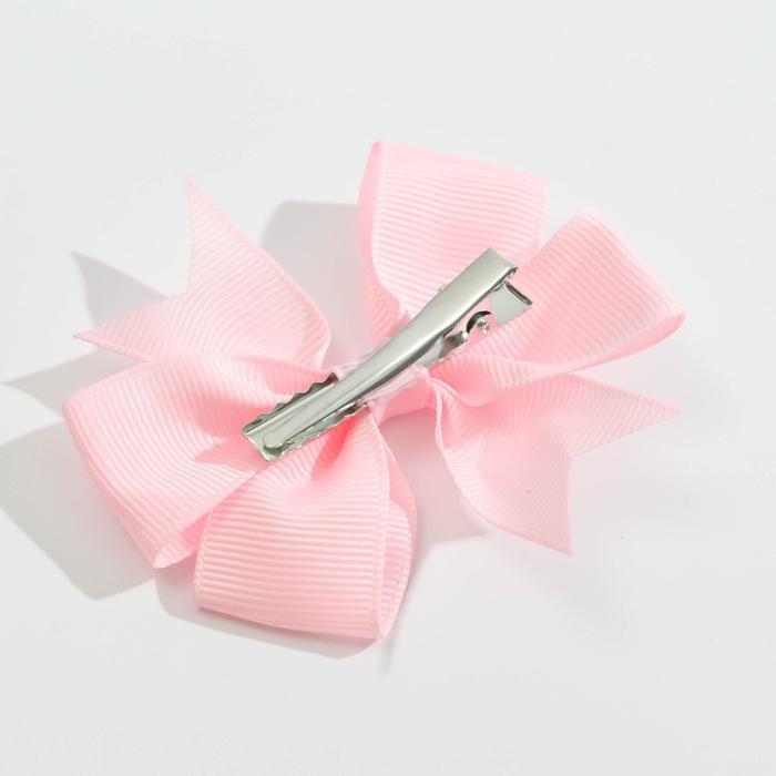 Заколка для волос с бантом «Слишком мил», 10 х 14 см Заколка для волос с бантом «Слишком мил», 10 х 14 см