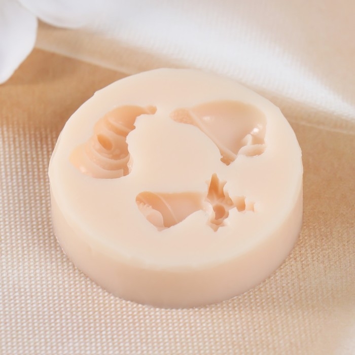 Новогодний молд силикон Новогодний молд силикон "Н/Г" Микс изделия: 2,5х1,8х0,5, 2,2х1,4х0,5, 2х1,5х0,8 см