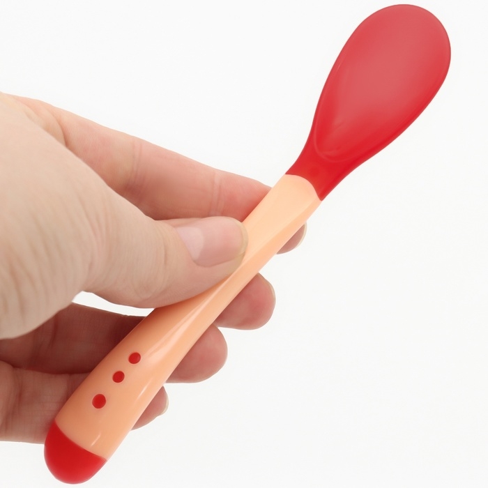 Ложка детская для кормления, термочувствительная, цвет красно-бежевый Ложка детская для кормления, термочувствительная, цвет красно-бежевый