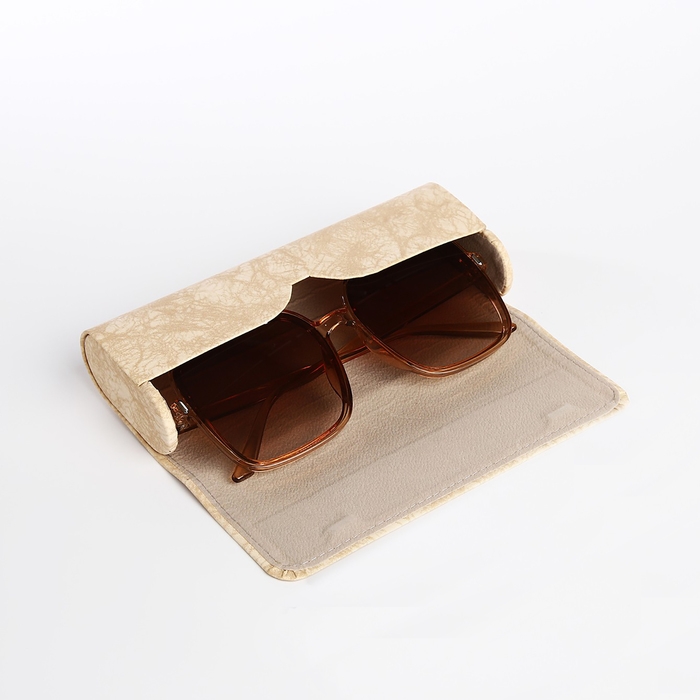 Футляр для очков на хлопушке, длина 16 см, цвет бежевый Футляр для очков на хлопушке, длина 16 см, цвет бежевый