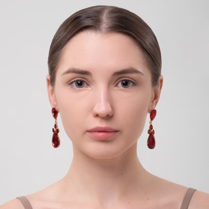 Серьги висячие со стразами «Вечеринка» цветок из капель, цвет красно-белый в золоте, 6,3 см Серьги висячие со стразами «Вечеринка» цветок из капель, цвет красно-белый в золоте, 6,3 см