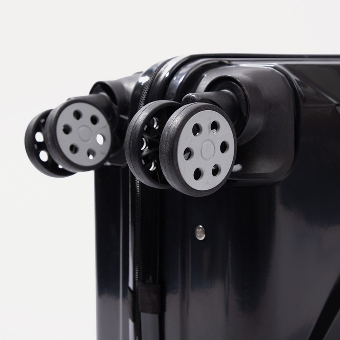 Чемодан малый 36 л (S), отдел на молнии, кодовый замок, цвет чёрный Чемодан малый 36 л (S), отдел на молнии, кодовый замок, цвет чёрный