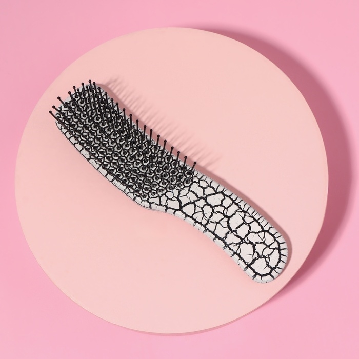 Расчёска массажная, 14,5 &times; 3 см, цвет белый