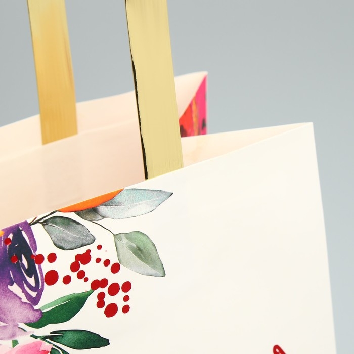 Пакет подарочный, упаковка, «Самой прекрасной», ML 23 х 27 х 11.5 см Пакет подарочный, упаковка, «Самой прекрасной», ML 23 х 27 х 11.5 см