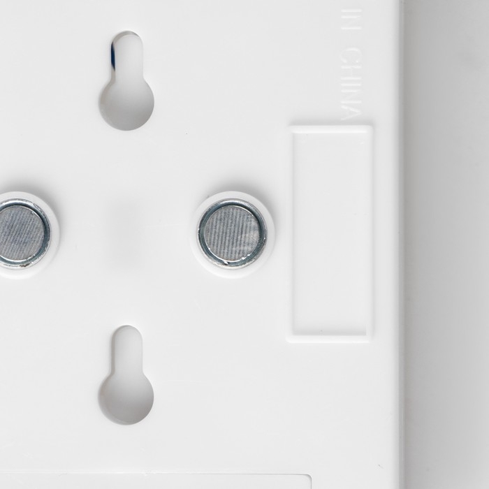 Фонарь-светильник  Фонарь-светильник "Мастер К", 220 лм, COB, магнит, клейкая основа, 7.5 х 11.5 х 3.3см