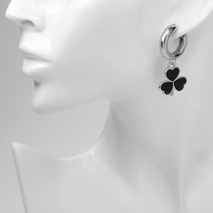 Серьги со съёмным элементом «Трансформер» клевер-сердце, цвет чёрный в серебре Серьги со съёмным элементом «Трансформер» клевер-сердце, цвет чёрный в серебре