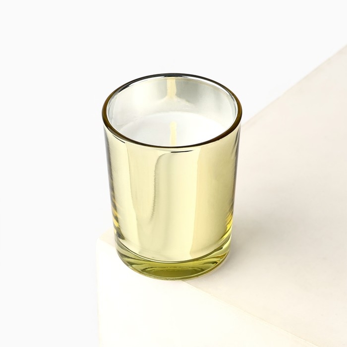 Новогодняя свеча интерьерная, в метализированном стакане «Новый год: Магия аромата» , золотая, 6 х 7,5 см. Новогодняя свеча интерьерная, в метализированном стакане «Новый год: Магия аромата» , золотая, 6 х 7,5 см.