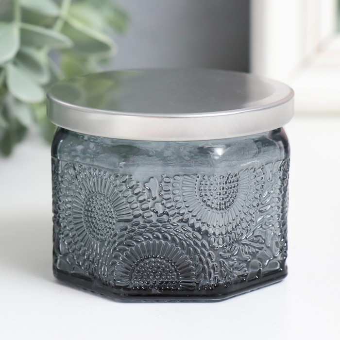 Банка для свечей стекло с крышкой Банка для свечей стекло с крышкой "Цветочная" серая, многогранник 5х7х7 см, МИКС
