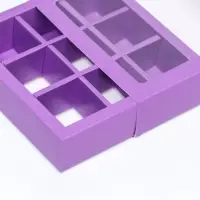 Коробка для 9 конфет, сиреневый, 13.5&times;13.5&times;3.5 см