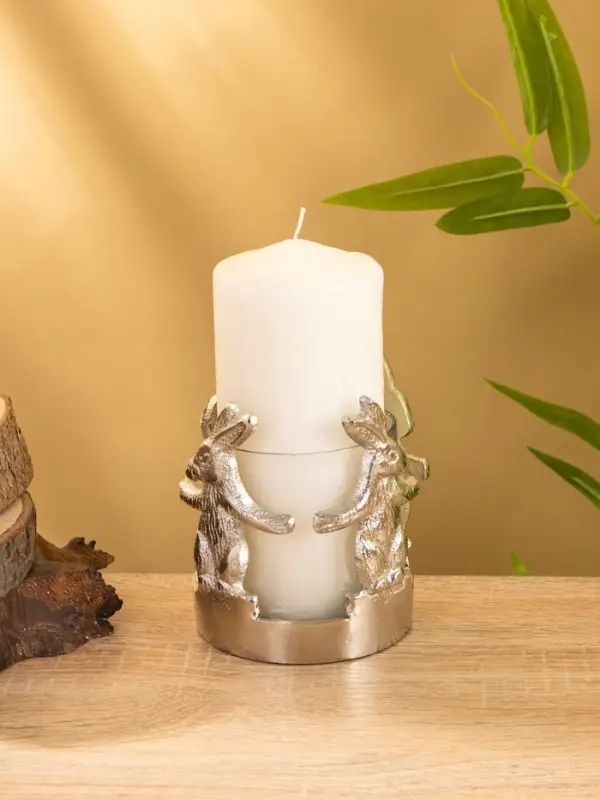 Подсвечник со стеклом &laquo;Влюбленные зайцы&raquo;, 8.5&times;8.5&times;9 см, алюминий