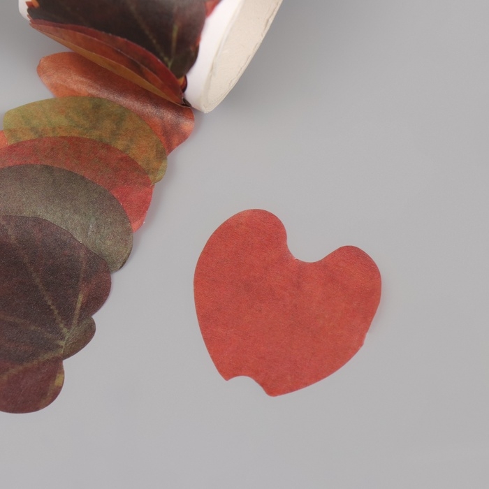 Клейкая лента бумага Клейкая лента бумага "Листья осени" 50 картинок 3,5х3,5х3.7 см