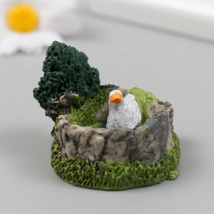 Фигурка для флорариума полистоун  Фигурка для флорариума полистоун "Плавающая утка" 5х5х4 см