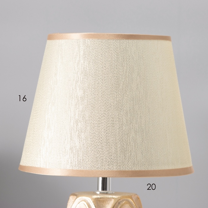 Настольная лампа Настольная лампа "Версаль" Е14 40Вт золото 20х20х33 см