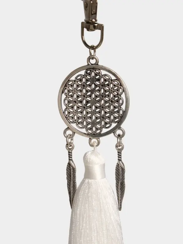 Брелок-кисточка Брелок-кисточка "Ловец снов" 17 см, цв. белый, серебристый