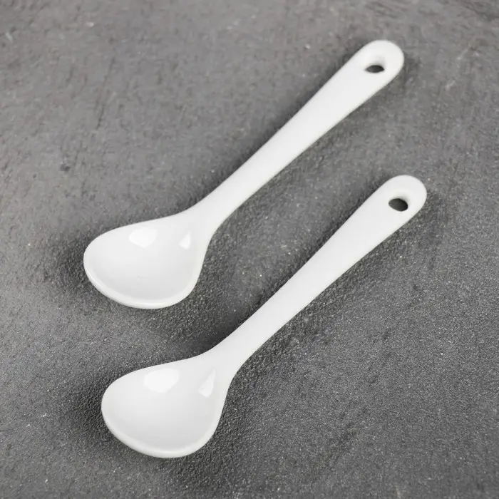 Набор из керамики «Для неё и для него»: кружка 180 мл 2 шт., ложка 2 шт. , цвет белый Набор из керамики «Для неё и для него»: кружка 180 мл 2 шт., ложка 2 шт. , цвет белый