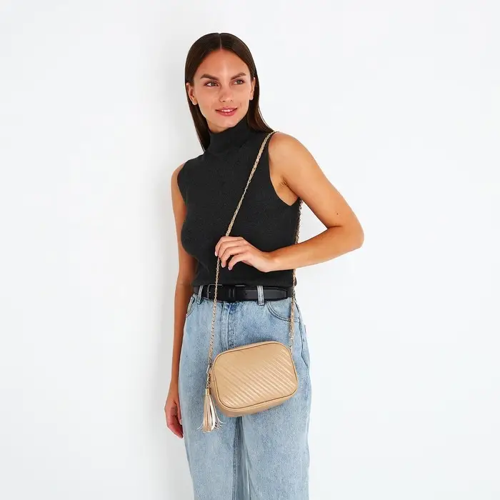 Сумка кросс-боди женская, 21&times;7&times;14 см, на молнии, бежевая