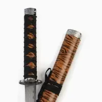 Макет оружия &laquo;Сувенирные катаны на подставке 3в1. Тайго&raquo;, подарочный набор, 47 см; 79 см; 105 см, ножны под тигра