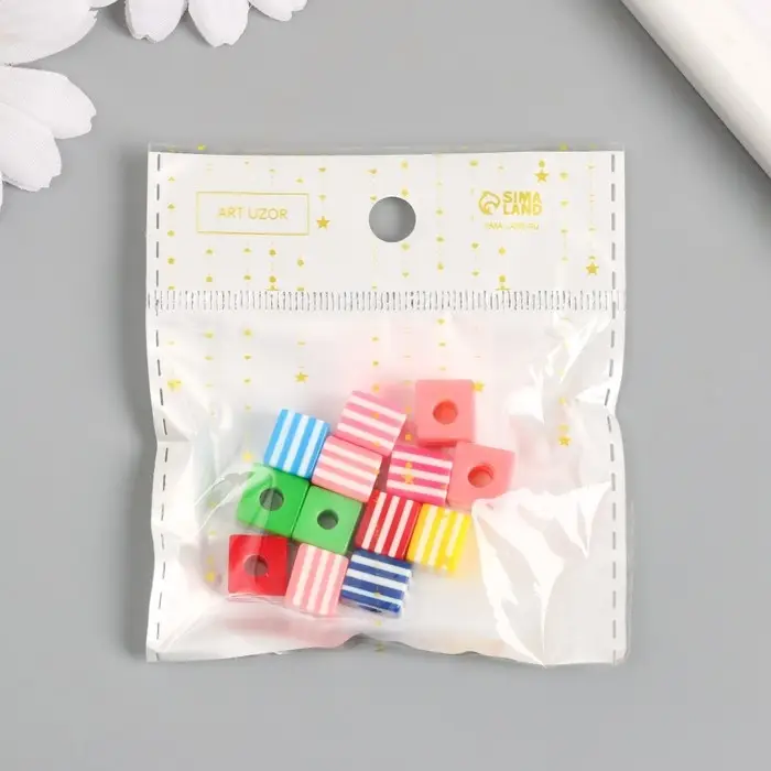 Бусины для творчества пластик набор 13 шт. «Полосатые кубики», 1×1×0.8 см Бусины для творчества пластик набор 13 шт. «Полосатые кубики», 1×1×0.8 см