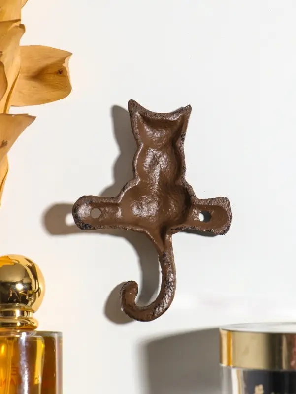 Крючок настенный &laquo;Котёнок&raquo;, ключница декоративная, чугун, 7.2&times;1.8&times;10 см