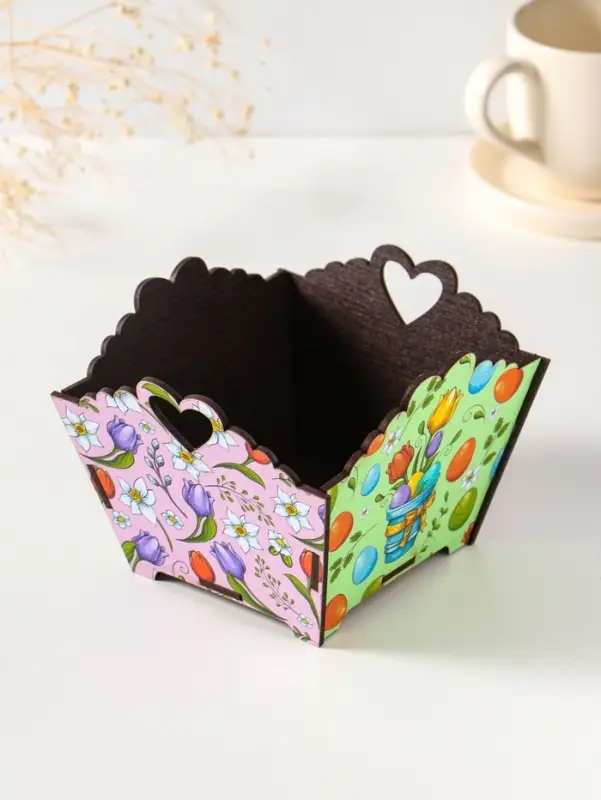 Конфетница квадратная или подставка под пасхальный кулич №1. 10х13х13,5 см