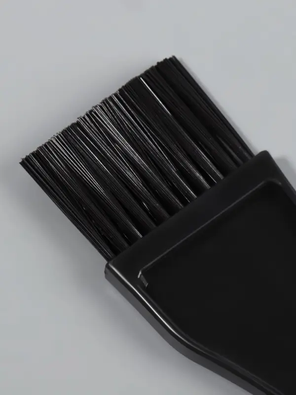 Кисть для окрашивания волос, 20.5&times;3.5 см, чёрная