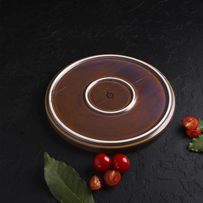 Тарелка фарфоровая обеденная Magistro Garland, d=22,5 см, цвет синий Тарелка фарфоровая обеденная Magistro Garland, d=22,5 см, цвет синий